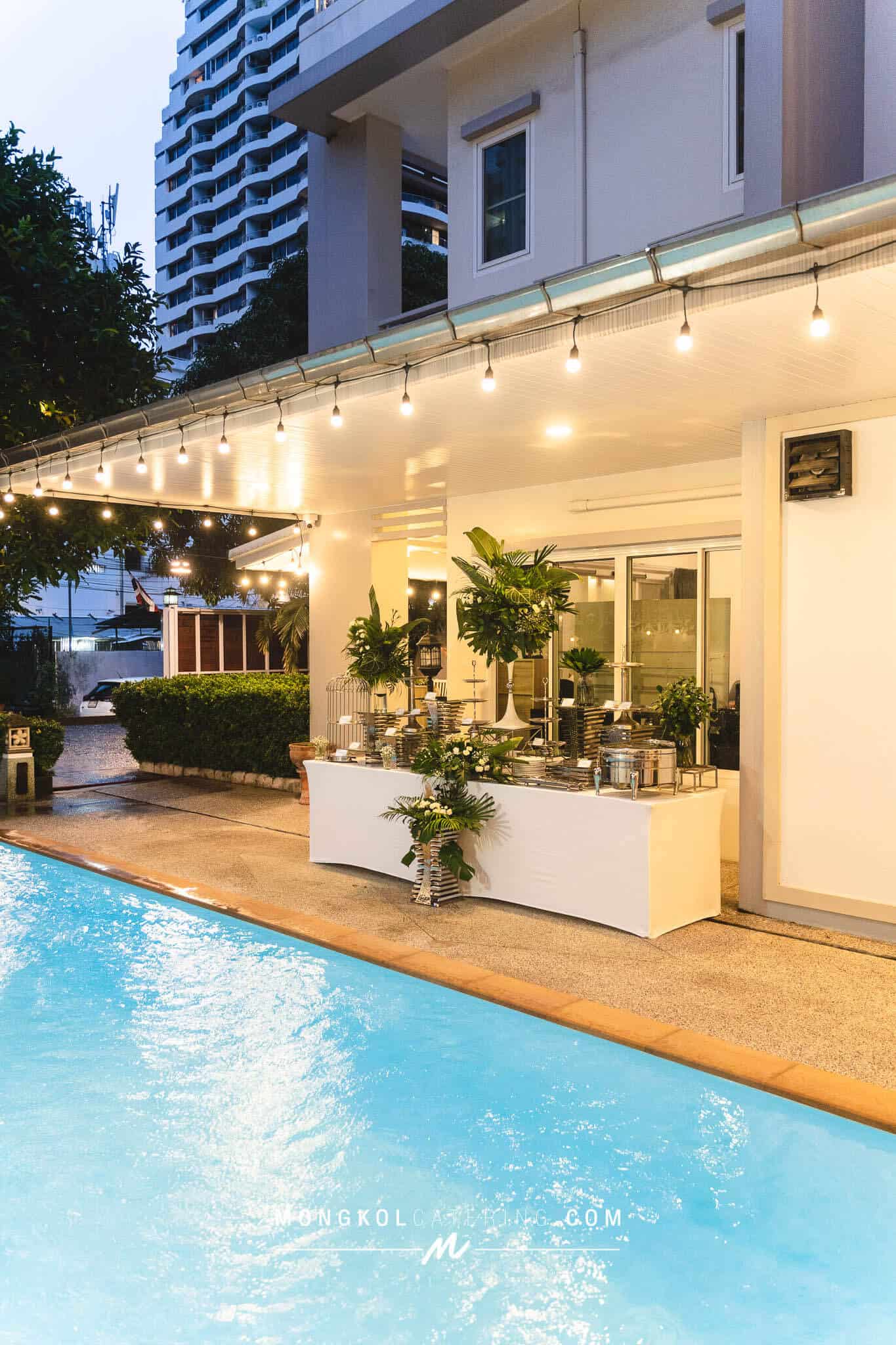 จัดเลี้ยง ค็อกเทลงานวันเกิด คุณนอท CEO กองสลากพลัส