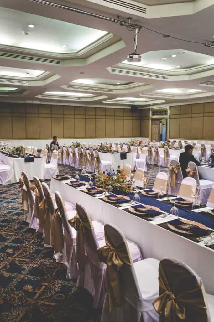 Elegant banquet setup for events in Thailand by Mongkol Catering.