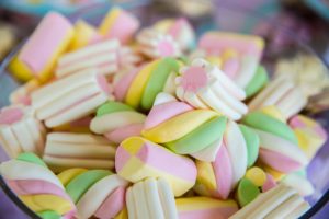 pastel colored marshmallows piled in bowl