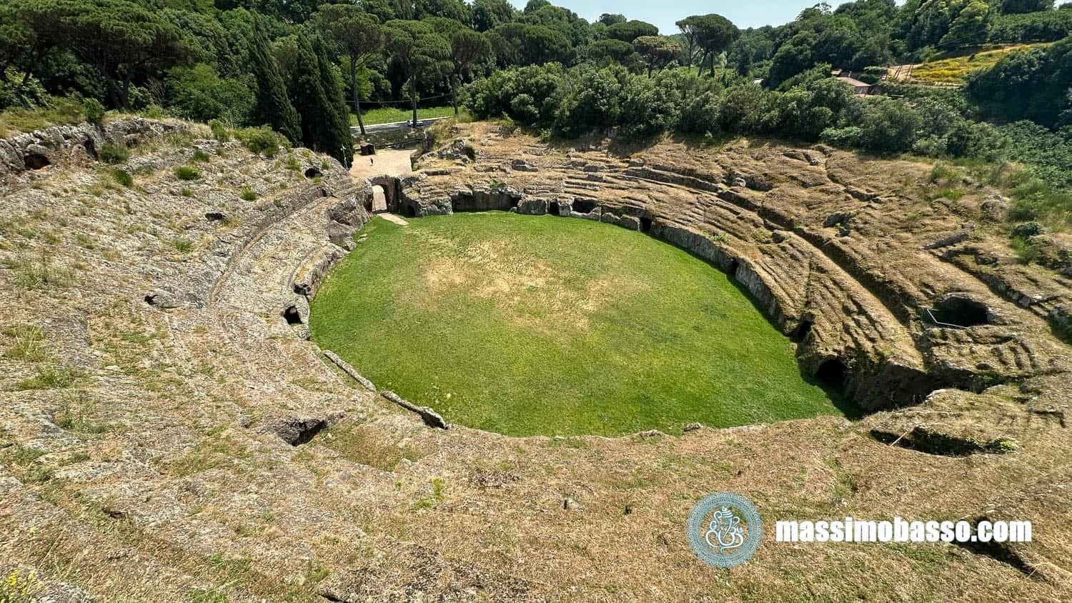 Anfiteatro Romano Di Sutri