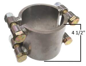 High-torque pipe clamp with four bolts for secure pipe fastening and diameter of 4.5 inches.