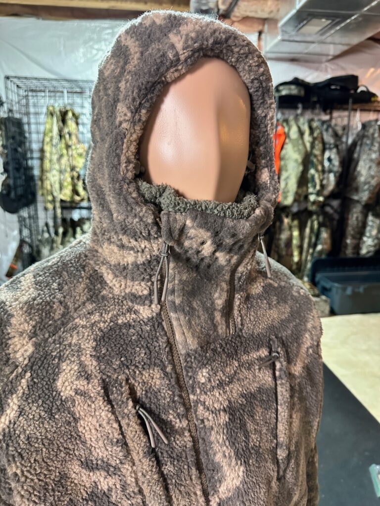 Code of Silence Coldfjall Sub-Xtreme Side View of Camo and Berber Fleece.