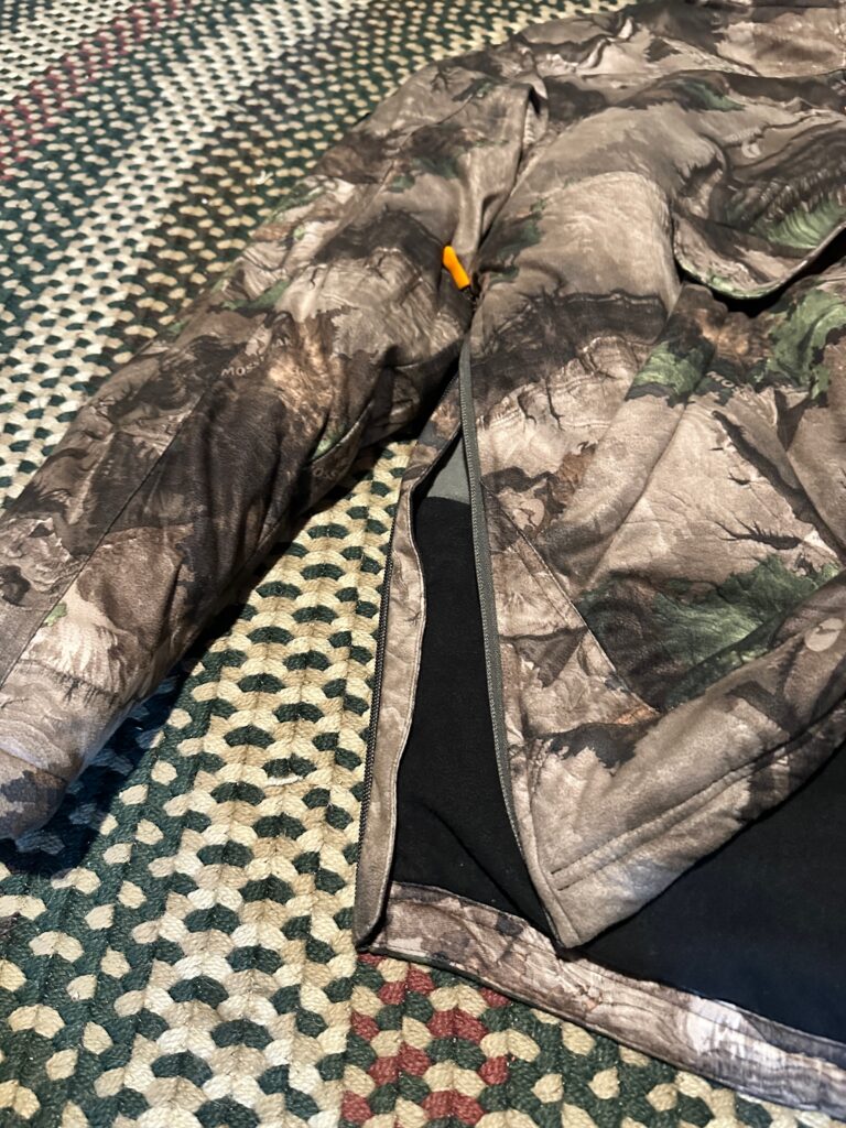 Scentlok Divergent Jacket Review - Side Zip feature
