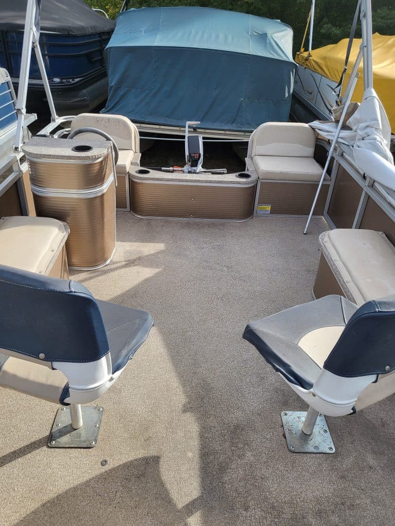 Marine boat seating, pontoon boat furniture, fishing boat seats, boat captain seats, marine upholstery, boat accessories.