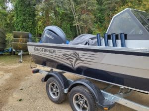 KingFisher 1925 Arrow Sport boat on trailer with Yamaha engine.