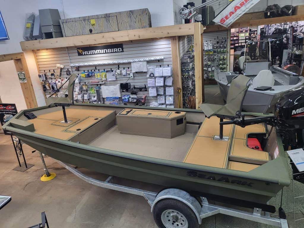 SeaArk 1660 MVT fishing boat on display at Camp and Cruise.