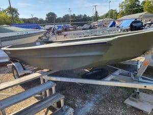 Boat engine and trailer available, ideal for boating enthusiasts.