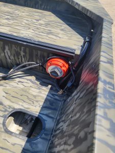 Close-up of boat battery switch and wiring on SeaArk 1652-DXS-SLD.