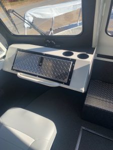 Boat console with storage and cup holders for Thunder Jet 26 Alexis Pro XL.