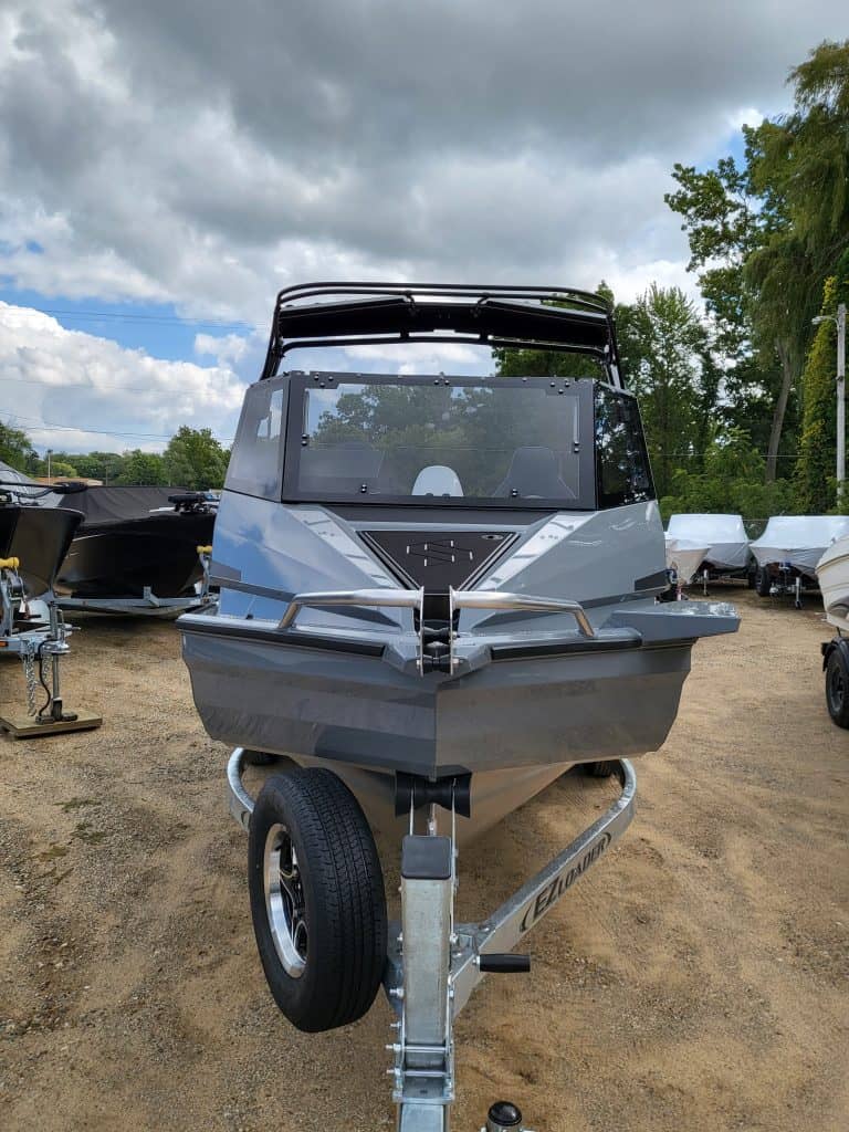Fast and sporty boat on trailer ready for water adventures at Camp & Cruise.