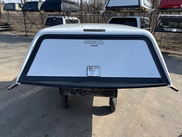 White truck cap with lock and window for RAM 1500 OBS 76".