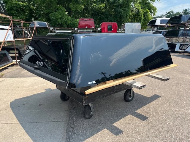 Chevy HD truck bed cap 82-inch in black for Silverado models.