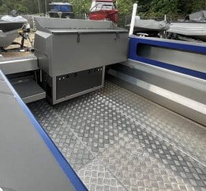 3/4 TRANSOM FISHBOX , JUMP SEAT, GUNNEL STORAGE, BATTERY STORAGE