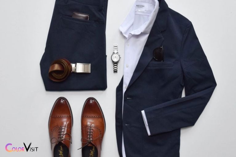 Are Any Particular Accessories or Shoes Suitable for a Black Shirt Outfit