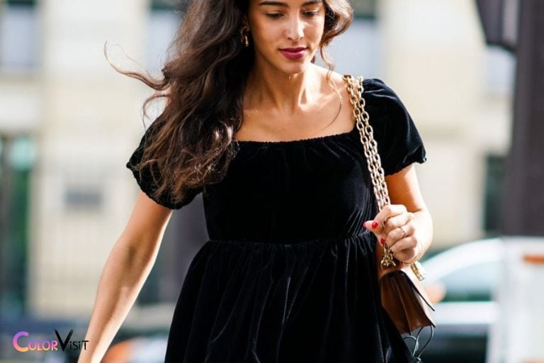 Types of Tights for a Black Dress