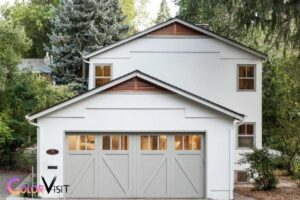 what color garage door with white house