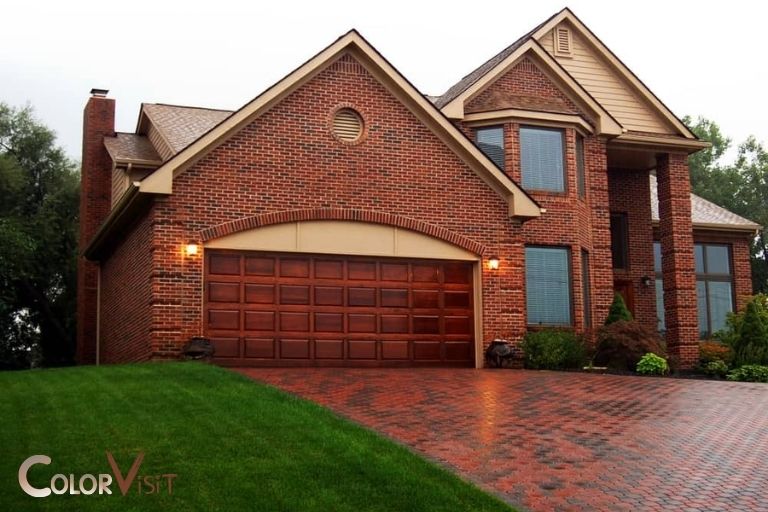 What Color Pavers Go With Red Brick House