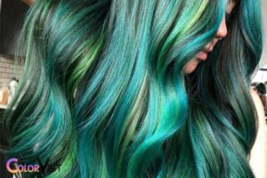 what color covers green hair 1