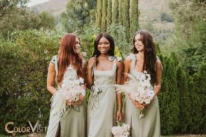 what color goes with sage green dress