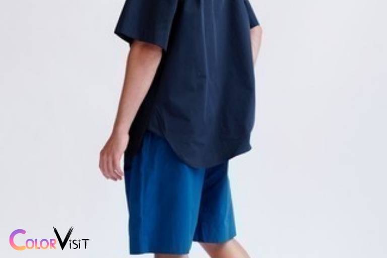 what color shirts go with blue shorts