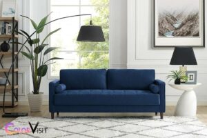 what color rug goes with blue couch