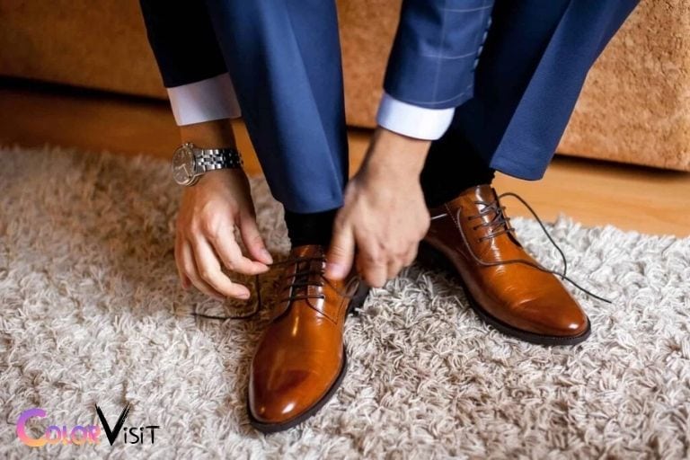 what color shoes with navy blue suit