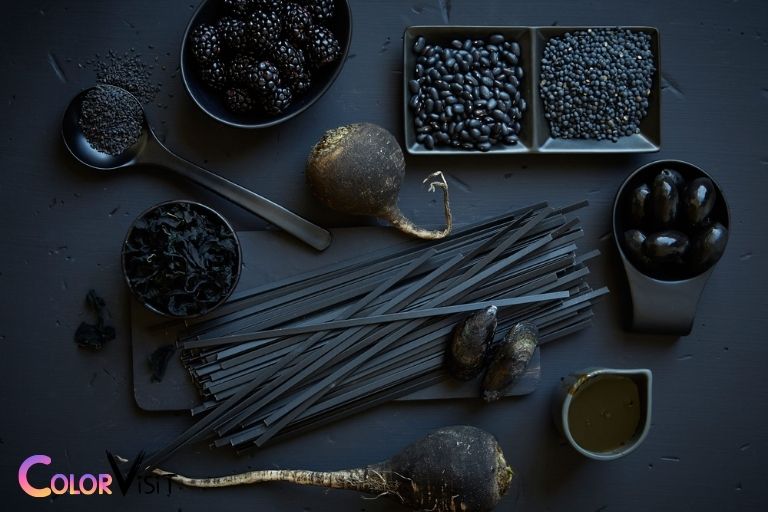 snacks that are the color black