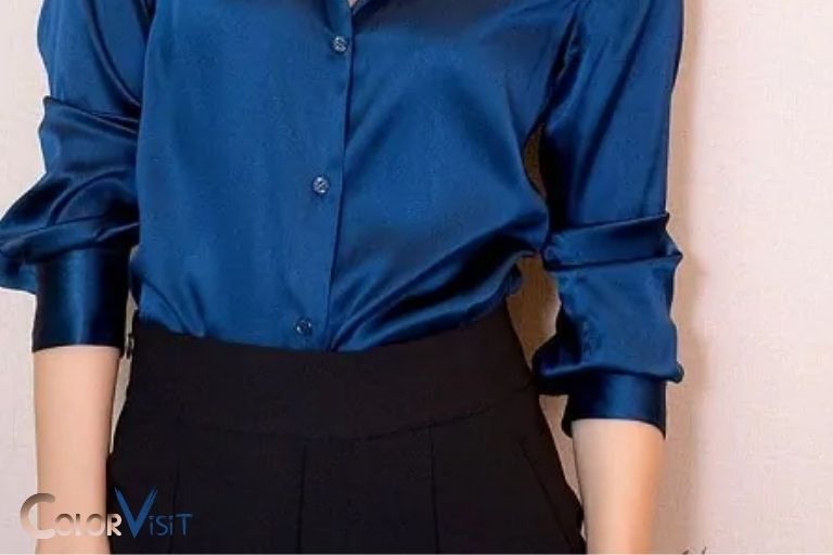 what color pants go with navy blue shirt womens