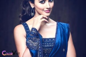 what color makeup for navy blue dress