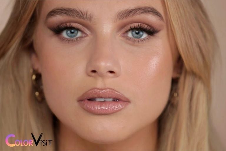what color mascara for blue eyes and blonde hair