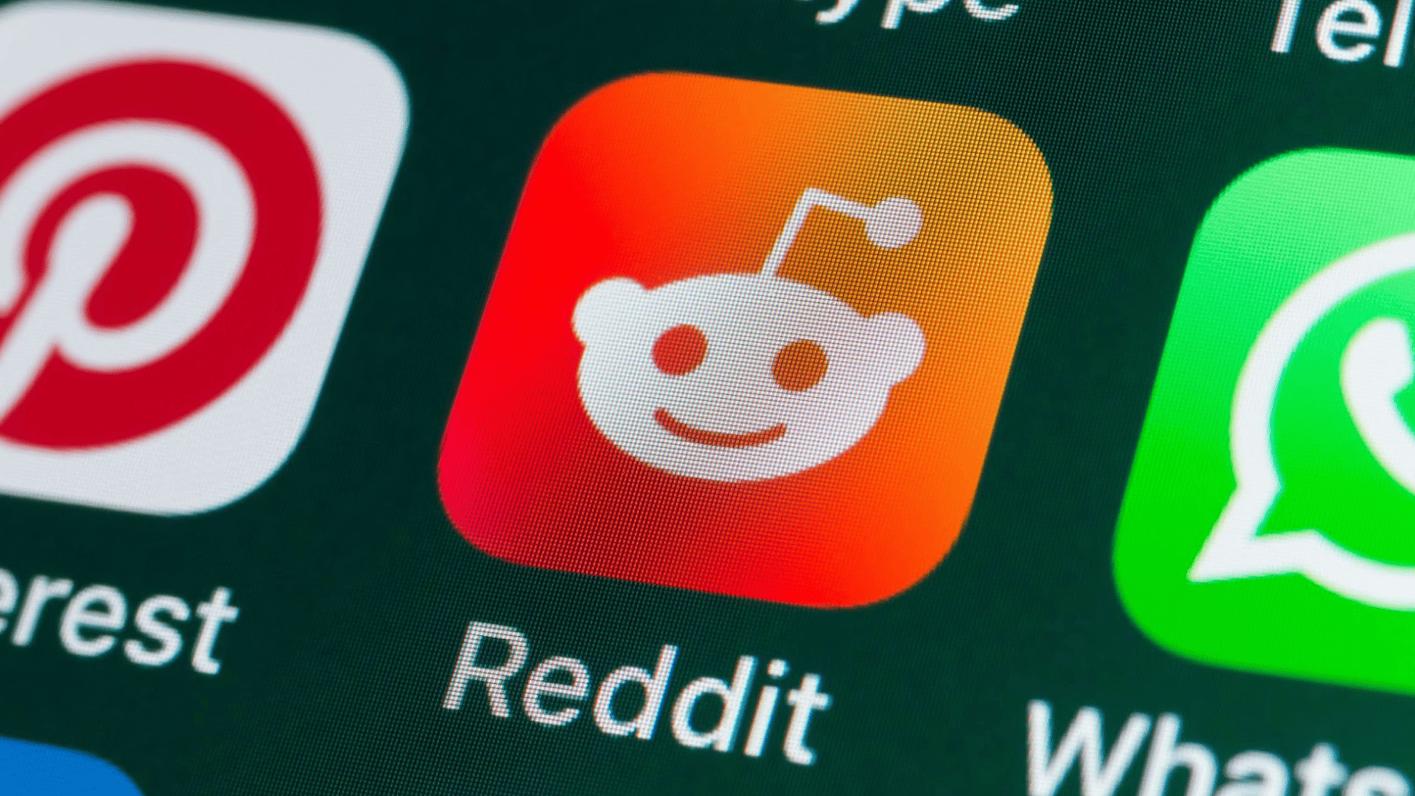 Beyond Social Media: Where Subreddits Fit in a Challenger Brand Marketing Strategy