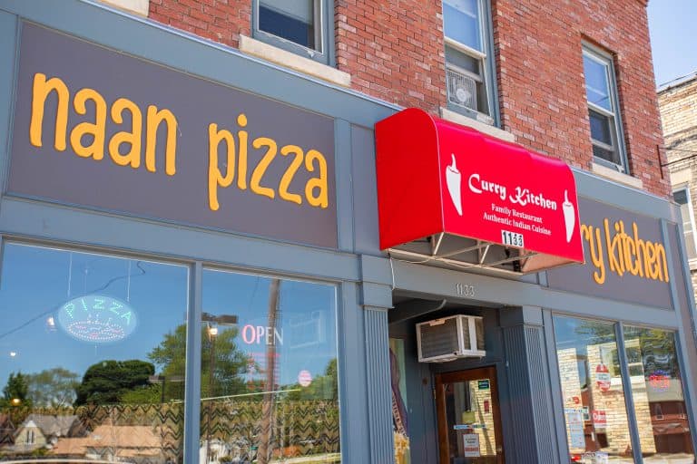 Naan Pizza