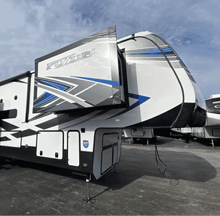 RV 