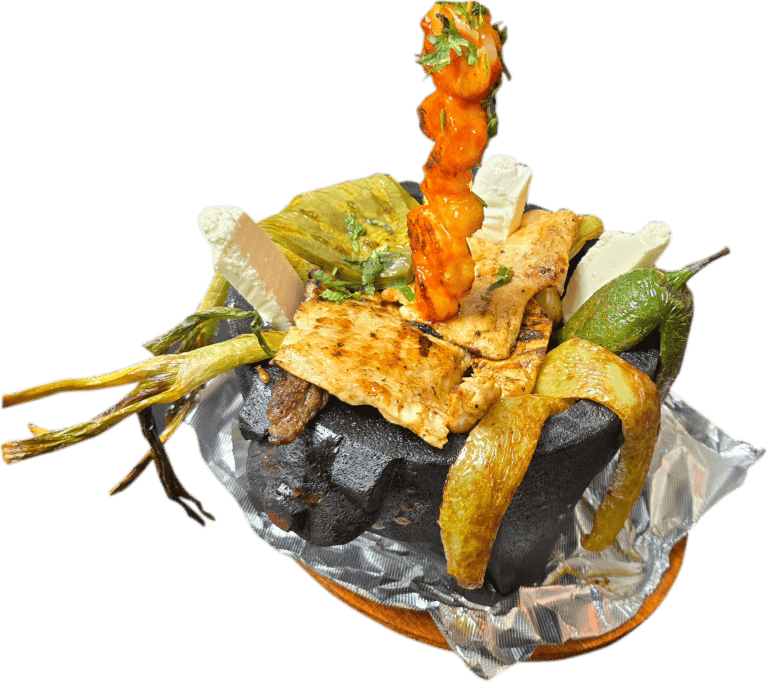 Mexican grilled platter with chicken, vegetables, and fried plantains at El Mesquite.