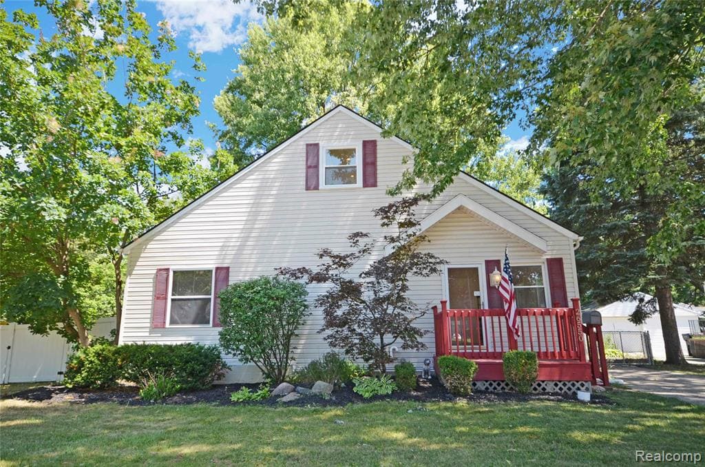 Property photo for 26550 Oakland Street, Roseville, MI 48066