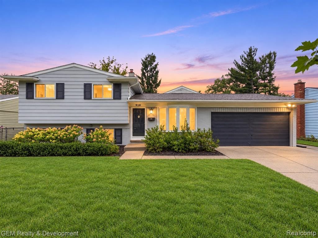 Property photo for 910 Virginia Street, Plymouth, MI 48170