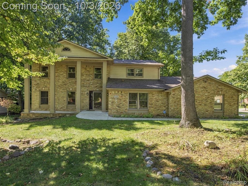 Property photo for 1304 Kings Carriage Road, Grand Blanc, MI 48439
