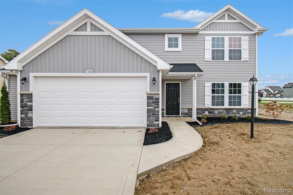 Stock Photo-Picture not of actual home. Color and finishes may vary.