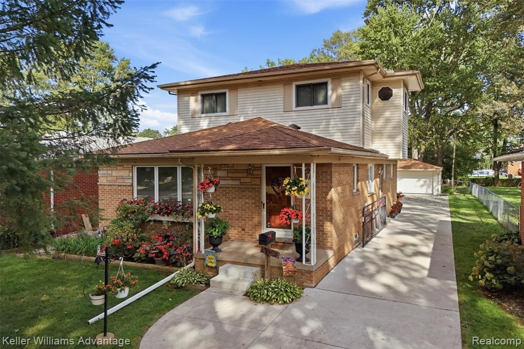 Property photo for 3987 Grindley Park Street, Dearborn Heights, MI 48125