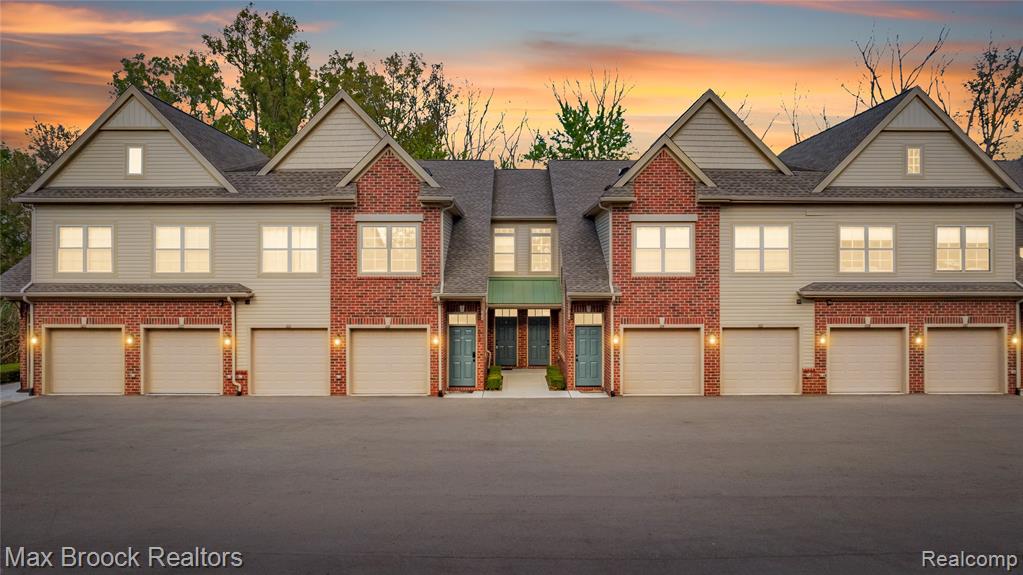 616 Pointe Drive - OnDemand Pix Photography.jpg
