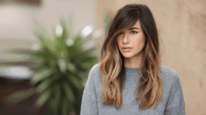 31 Flattering Side Bangs Haircuts To Complement Your Oval Face