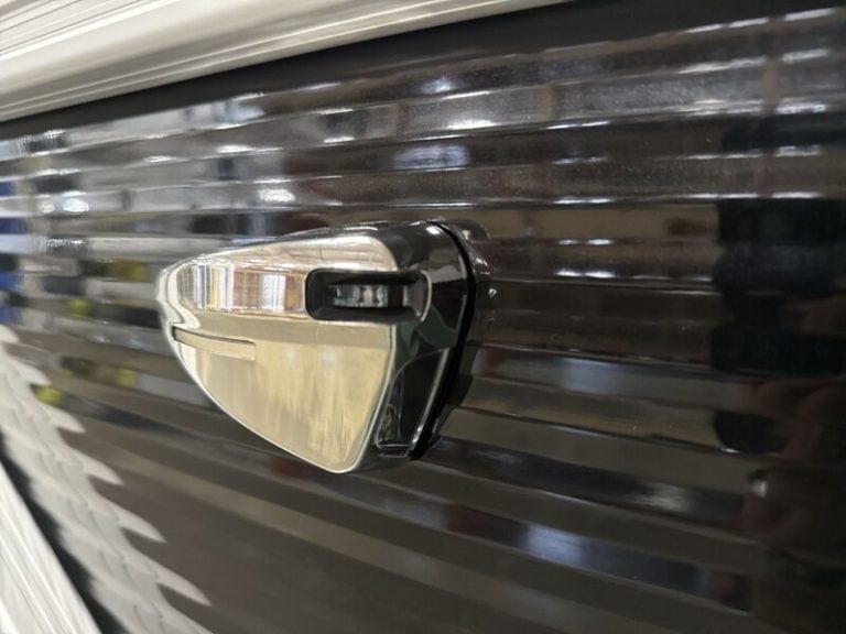 Bennington 20SL S1 boat close-up at Hall's Sport Center dealership.