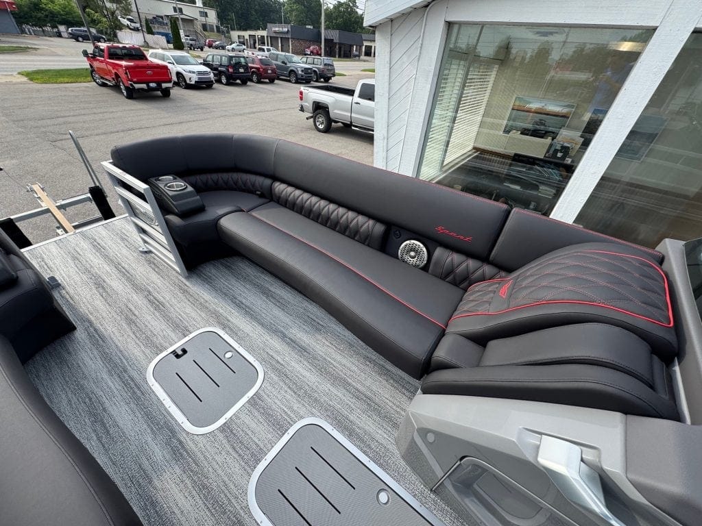 Bennington 25 RSBA luxury pontoon boat on display at Hall's Sport Center dealership.