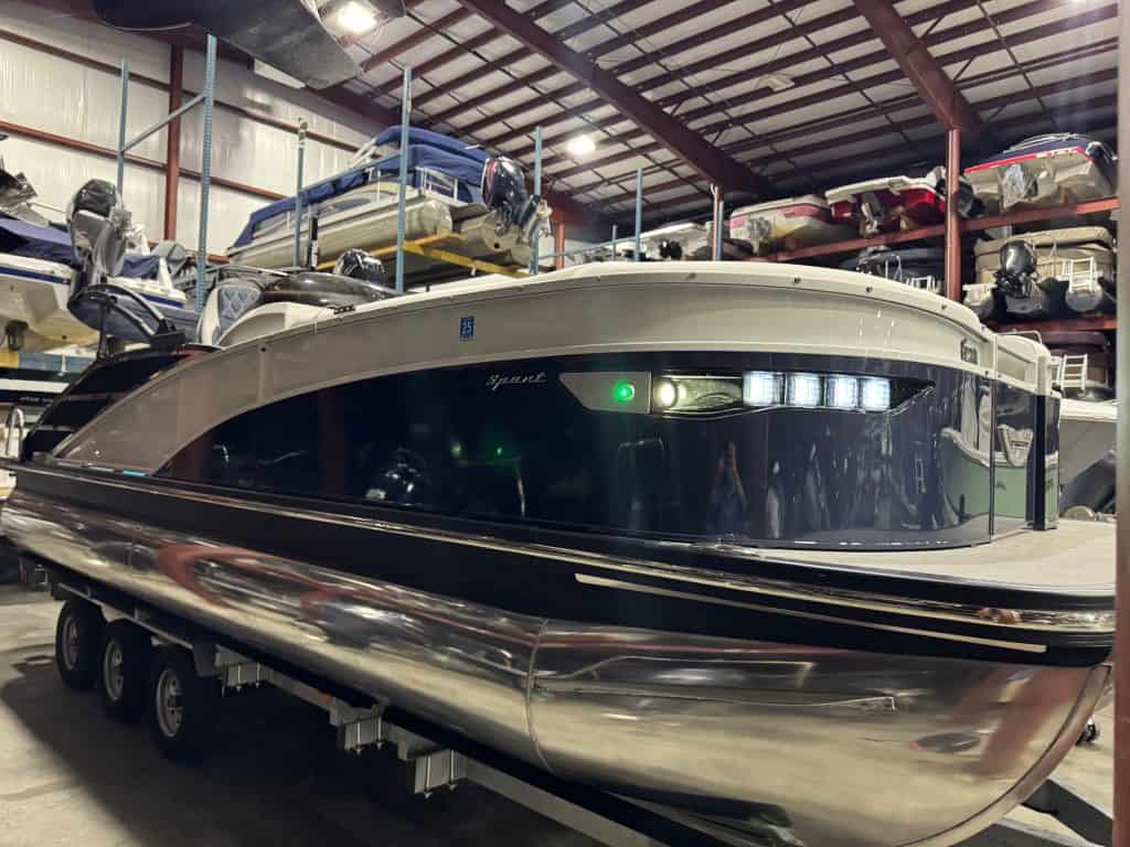 High-performance Bennington 23 RXSB pontoon boat with sleek design and advanced features.