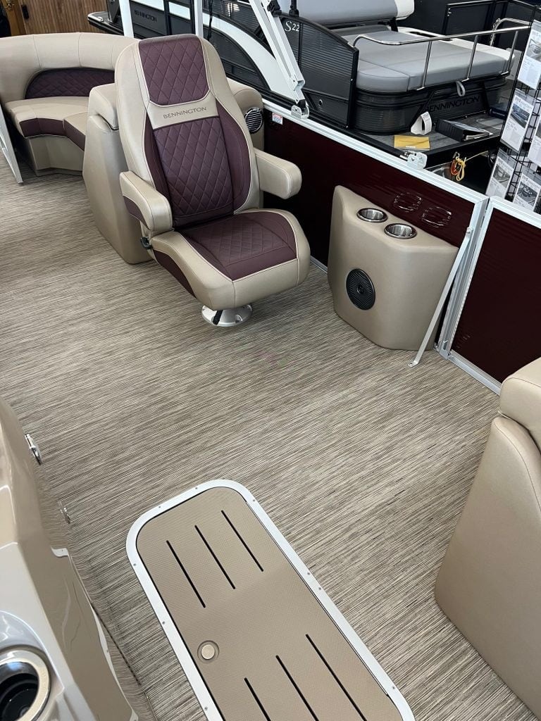 View of the Bennington 23 LSR pontoon boat interior at Hall's Sport Center.