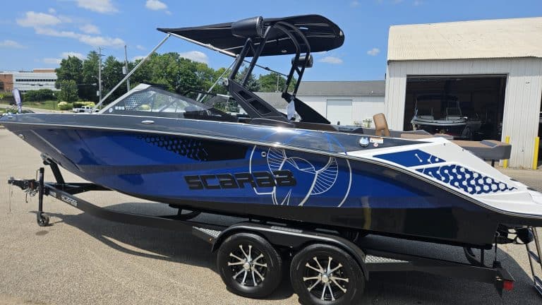 High-performance 2024 Scarab 235 ID speedboat for sale.