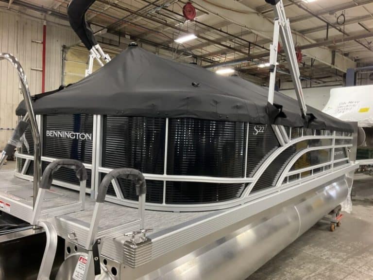 Bennington 22 SSR pontoon boat at Hall's Sport Center dealership.