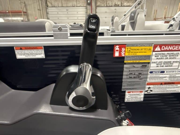 Up and down control lever on Bennington 22 SSR boat.