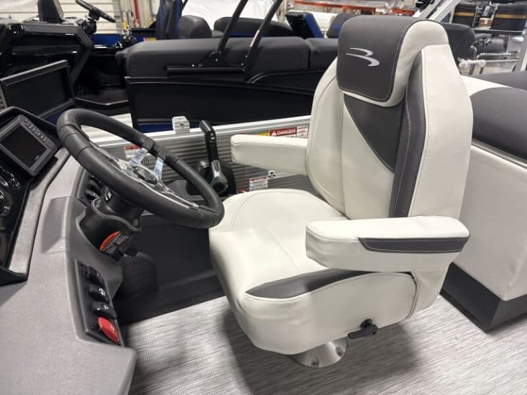 High-quality Bennington 22 SSR boat seat at Hall's Sport Center.