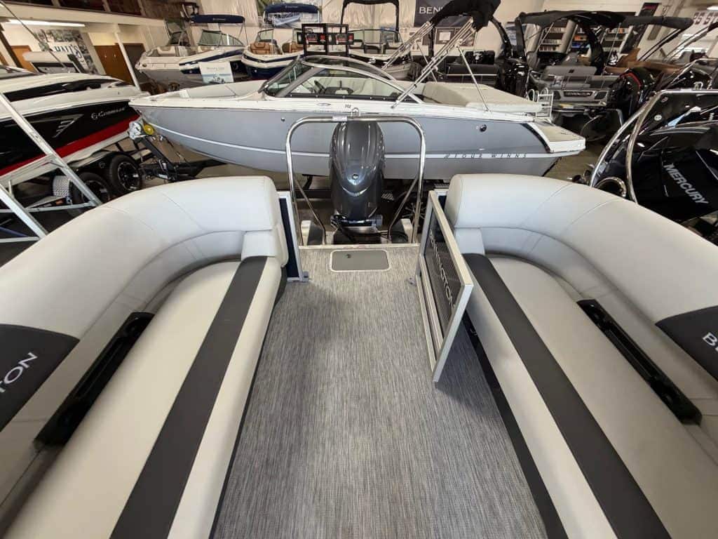 Bennington 22SSR S1 pontoon boat displayed at Hall's Sport Center.